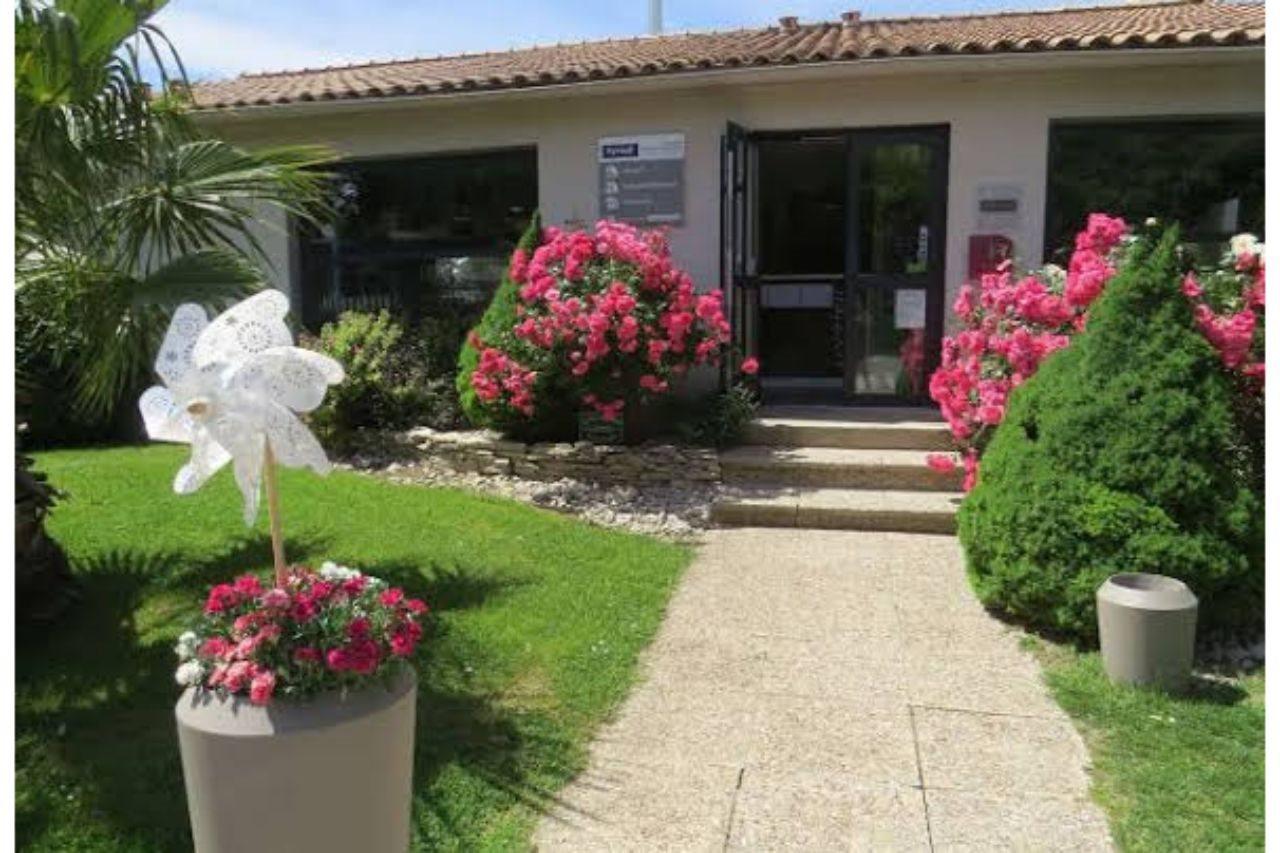 Hotel Kyriad Cap Sud Avignon Eksteriør bilde